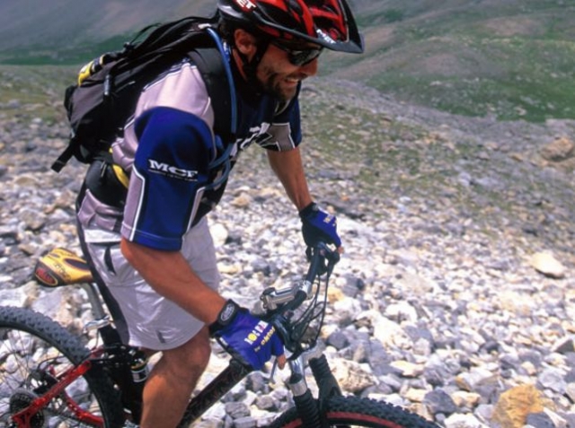  Ciclismo de cerro en la cerro 